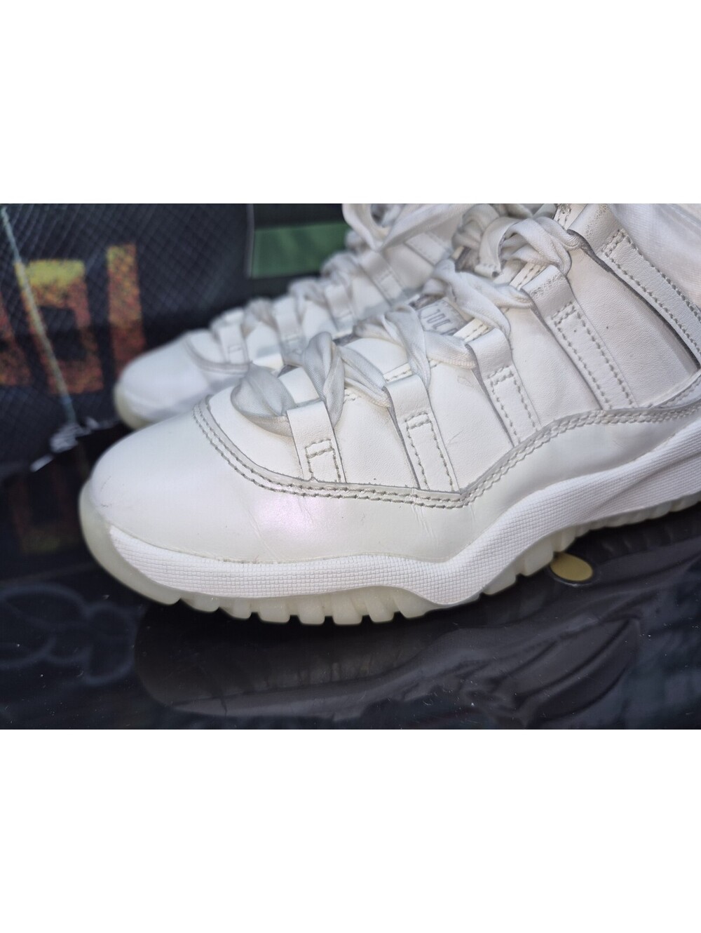Nike Air Jordan 11 Retro PS Sail Pearl DO3857-110 Size 3Y pre owned - Picture 2 of 8
